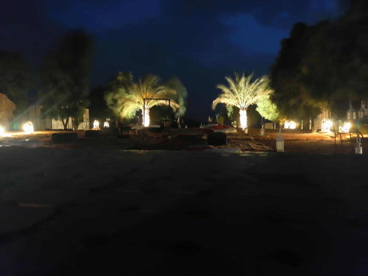 Erg Chebbi Sahara Camp Hotell Merzouga Eksteriør bilde