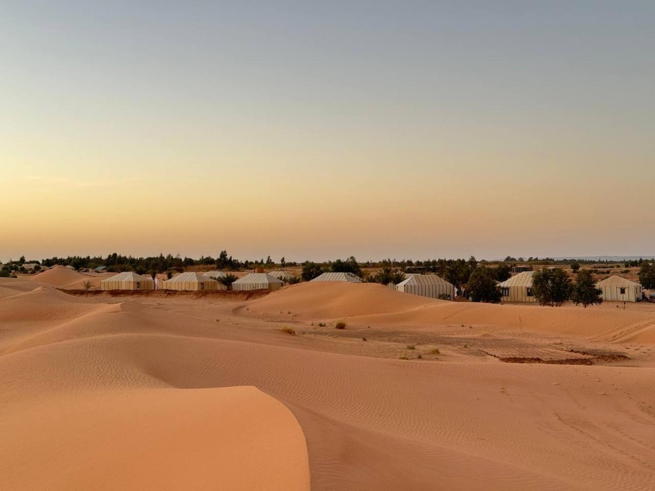 Erg Chebbi Sahara Camp Hotell Merzouga Eksteriør bilde