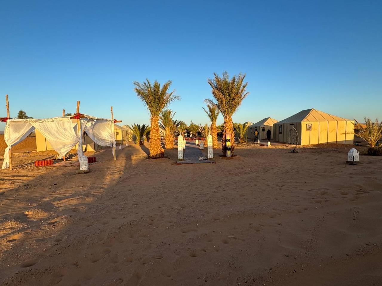 Erg Chebbi Sahara Camp Hotell Merzouga Eksteriør bilde