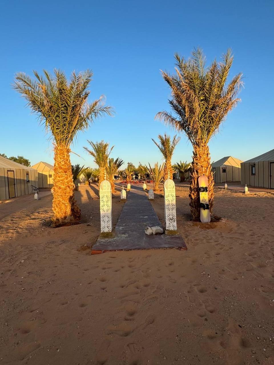 Erg Chebbi Sahara Camp Hotell Merzouga Eksteriør bilde